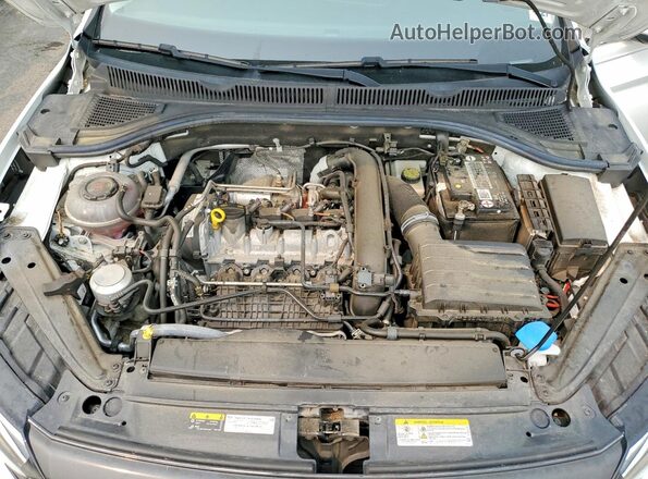 3VWC57BUXMM094847 2021 VOLKSWAGEN JETTA White Widok wnętrza z tyłu