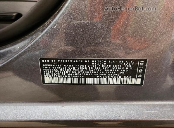 3VWC57BUXMM095089 2021 VOLKSWAGEN JETTA Gray Vista del compartimento del motor
