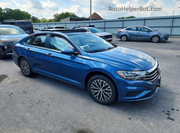 3VWC57BUXMM097747 2021 VOLKSWAGEN JETTA Blue Delantero derecho