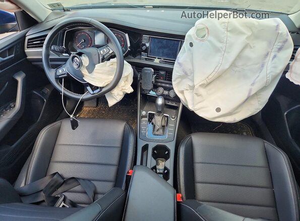 3VWC57BUXMM097747 2021 VOLKSWAGEN JETTA Blue Vista del salpicadero