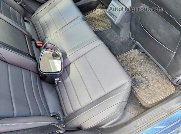 3VWC57BUXMM097747 2021 VOLKSWAGEN JETTA Blue Vista del compartimento del motor