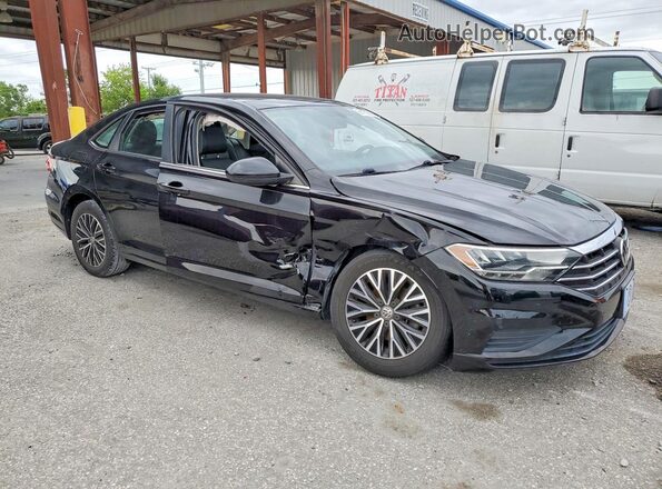 3VWCB7BU2KM174505 2019 VOLKSWAGEN JETTA Черный Передняя правая четверть