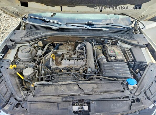 3VWCB7BU2LM064099 2020 VOLKSWAGEN JETTA White Rear interior view