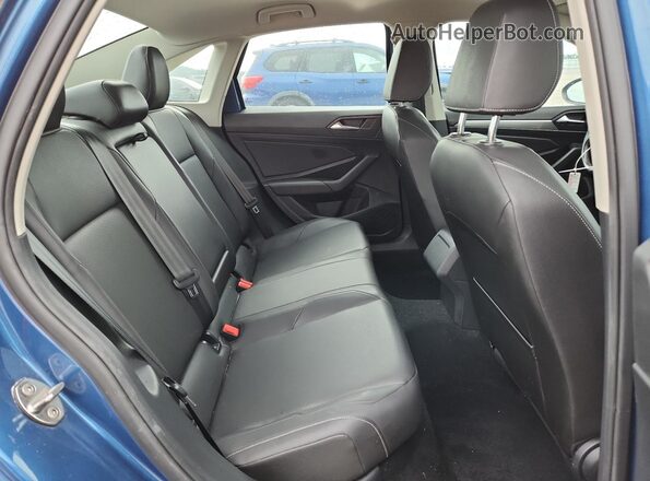 3VWCB7BU3KM201310 2019 VOLKSWAGEN JETTA Blue Widok tylnych siedzeń