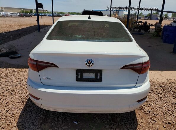 3VWCB7BU3KM242942 2019 VOLKSWAGEN JETTA White Rear view