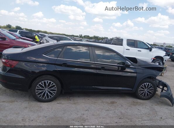 3VWCB7BU3LM019284 2020 VOLKSWAGEN JETTA Black Rear interior view