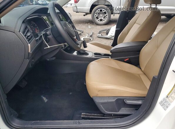 3VWCB7BU3LM065665 2020 VOLKSWAGEN JETTA White Вид салону спереду
