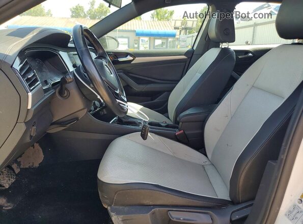 3VWCB7BU4KM223803 2019 VOLKSWAGEN JETTA White წინა სალონის ხედი