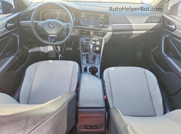 3VWCB7BU4KM248944 2019 VOLKSWAGEN JETTA Белый Вид панели приборов