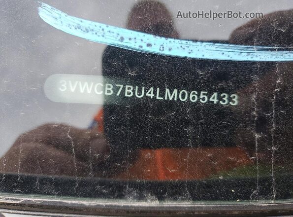 3VWCB7BU4LM065433 2020 VOLKSWAGEN JETTA White Vista del compartimento del motor