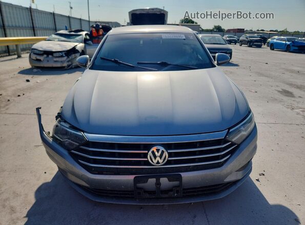 3VWCB7BU5KM201521 2019 VOLKSWAGEN JETTA Silver Widok z przodu