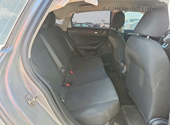 3VWCB7BU5KM201521 2019 VOLKSWAGEN JETTA Silver Widok tylnych siedzeń