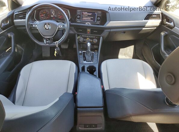 3VWCB7BU7KM247013 2019 VOLKSWAGEN JETTA White Առջևի վահանակի տեսք