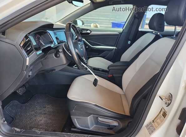 3VWCB7BUXLM005396 2020 VOLKSWAGEN JETTA White წინა სალონის ხედი