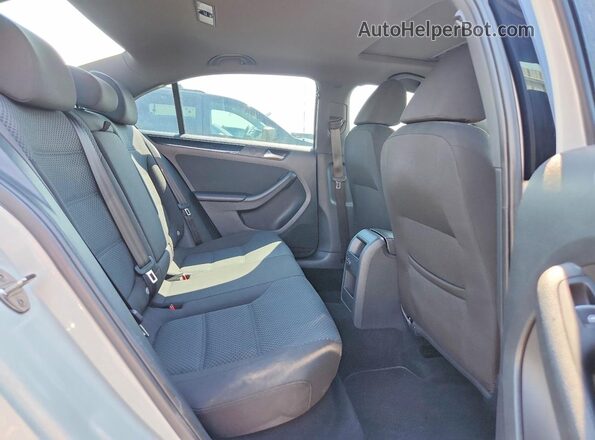 3VWD07AJ2GM345259 2016 VOLKSWAGEN JETTA Белый Вид задних сидений