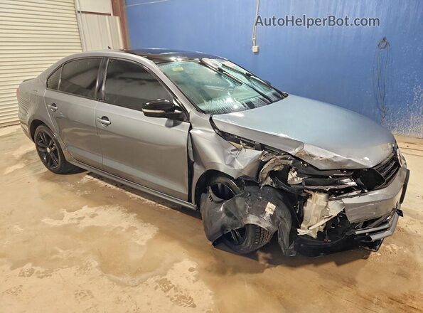 3VWD17AJ1JM213145 2018 VOLKSWAGEN JETTA Серый Передняя правая четверть