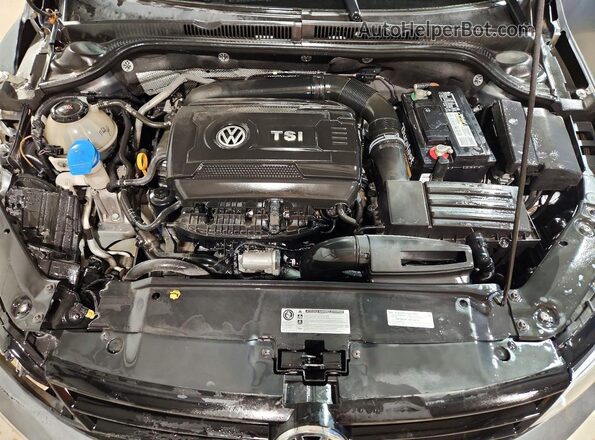 3VWD17AJ1JM213145 2018 VOLKSWAGEN JETTA Серый Вид задней части салона