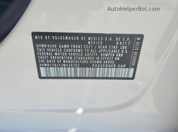 3VWD17AJ1JM228762 2018 VOLKSWAGEN JETTA White Vista del compartimento del motor