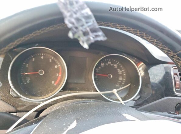 3VWD17AJ2HM353988 2017 VOLKSWAGEN JETTA White Vista del cuadro de instrumentos