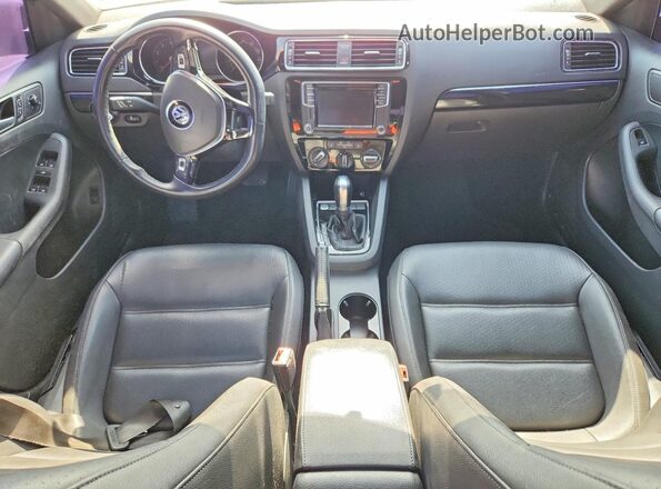 3VWD17AJ4JM252229 2018 VOLKSWAGEN JETTA Gray წინა პანელის ხედი