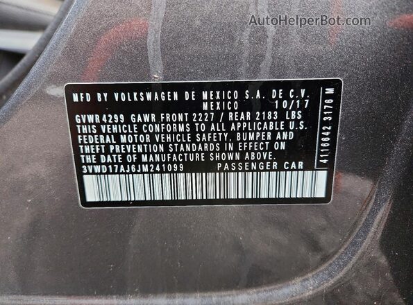 3VWD17AJ6JM241099 2018 VOLKSWAGEN JETTA Gray Widok komory silnika
