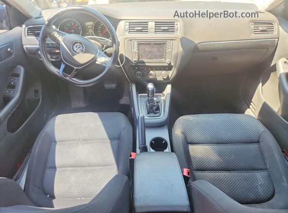 3VWD67AJ9GM369136 2016 VOLKSWAGEN JETTA Gray Vista del salpicadero