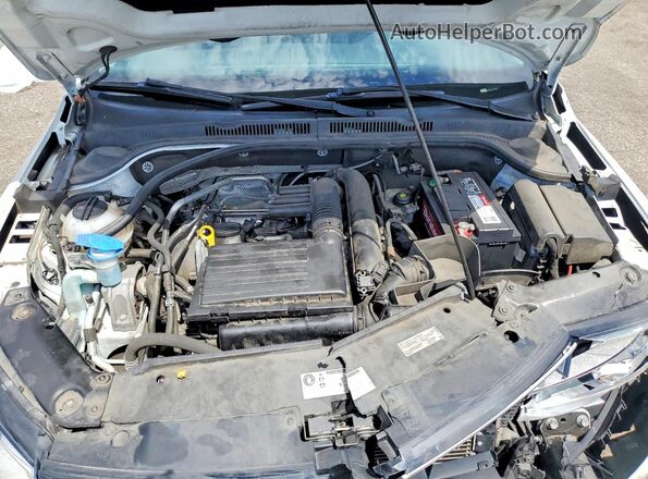 3VWDB7AJ0HM270699 2017 VOLKSWAGEN JETTA Белый Вид задней части салона