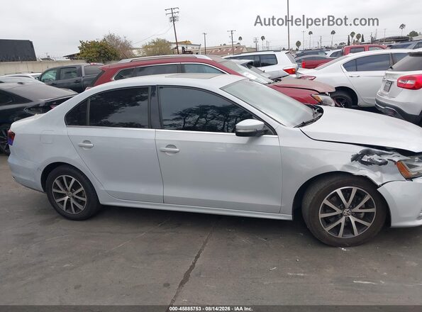3VWDB7AJ0HM382242 2017 VOLKSWAGEN JETTA White უკანა სალონის ხედი