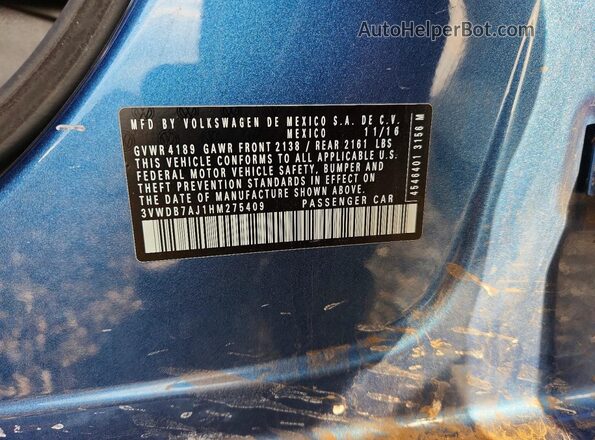 3VWDB7AJ1HM275409 2017 VOLKSWAGEN JETTA Синий Вид подкапотного пространства