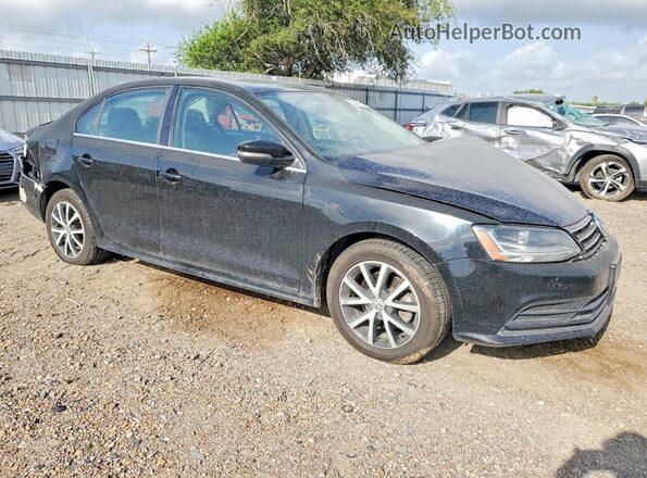 3VWDB7AJ1HM399552 2017 VOLKSWAGEN JETTA Black Przód prawy