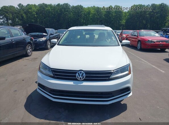 3VWDB7AJ3HM281485 2017 VOLKSWAGEN JETTA White ხელსაწყოთა პანელის ხედი
