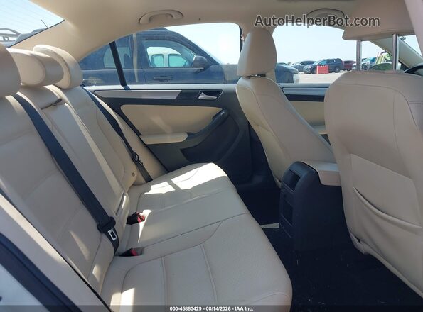 3VWDB7AJ3HM281485 2017 VOLKSWAGEN JETTA White VIN კოდის სტიკერის ხედი