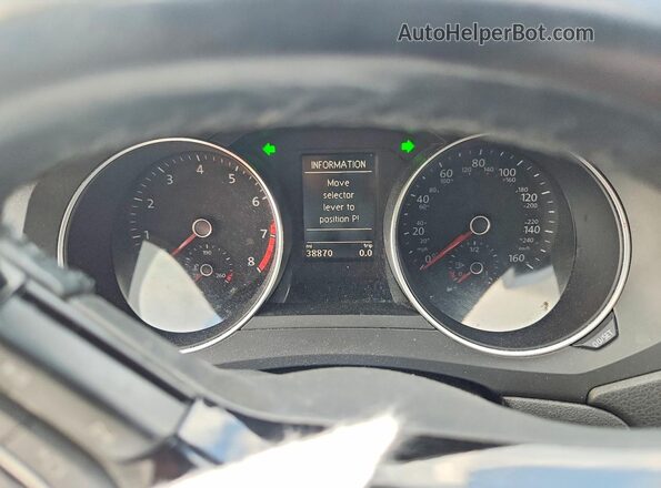 3VWDB7AJ3JM221826 2018 VOLKSWAGEN JETTA White Vista del cuadro de instrumentos
