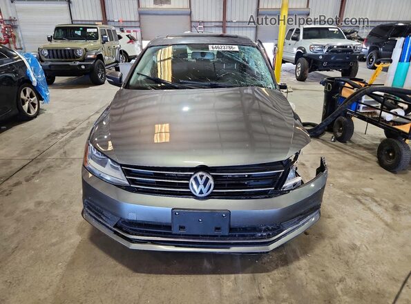 3VWDB7AJ4HM279244 2017 VOLKSWAGEN JETTA Gray Widok z przodu
