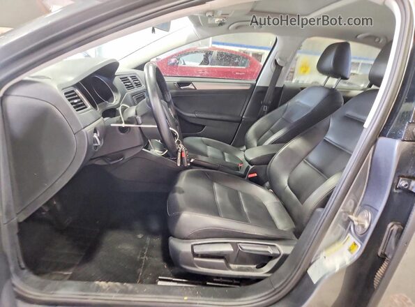 3VWDB7AJ4JM246671 2018 VOLKSWAGEN JETTA Gray Вид салону спереду