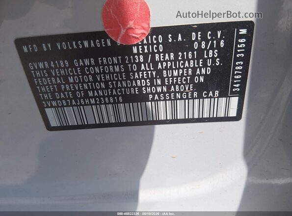 3VWDB7AJ6HM236816 2017 VOLKSWAGEN JETTA Белый Вид подкапотного пространства