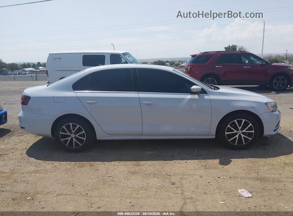 3VWDB7AJ6HM236816 2017 VOLKSWAGEN JETTA Белый Вид щитка приборов