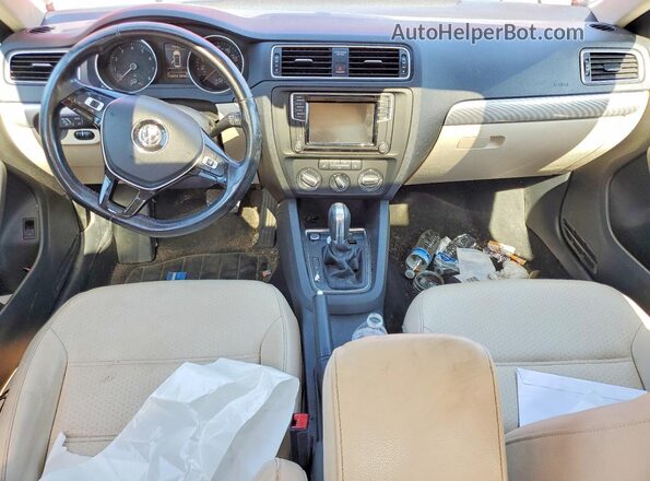 3VWDB7AJ6HM368832 2017 VOLKSWAGEN JETTA Red Dashboard view