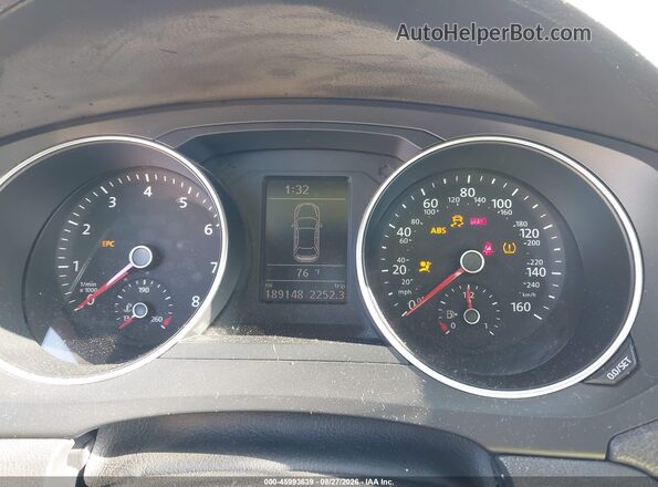 3VWDB7AJ6HM376820 2017 VOLKSWAGEN JETTA Черный Вид задних сидений