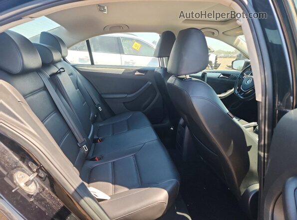 3VWDB7AJ7HM225713 2017 VOLKSWAGEN JETTA Черный Вид задних сидений