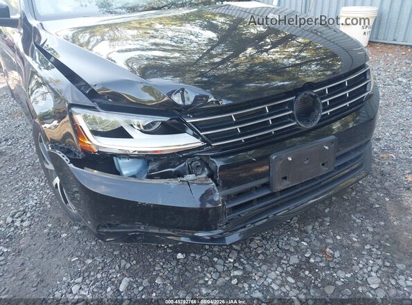 3VWDB7AJ7JM249693 2018 VOLKSWAGEN JETTA Black Вид спереду