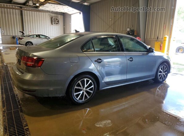 3VWDB7AJ8HM413379 2017 VOLKSWAGEN JETTA Gray Rear right