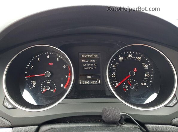 3VWDB7AJ9HM368730 2017 VOLKSWAGEN JETTA Red Vista del cuadro de instrumentos