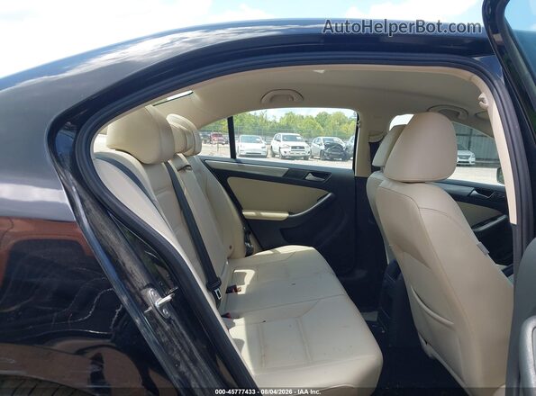3VWDB7AJ9JM209647 2018 VOLKSWAGEN JETTA Black Widok naklejki z numerem VIN