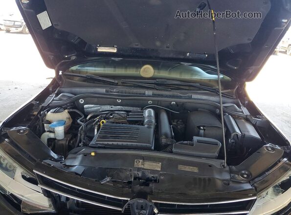 3VWDB7AJXHM219419 2017 VOLKSWAGEN JETTA Black Widok wnętrza z tyłu