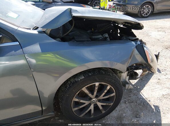 3VWDB7AJXHM260228 2017 VOLKSWAGEN JETTA Gray 