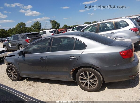 3VWDB7AJXHM260228 2017 VOLKSWAGEN JETTA Gray 