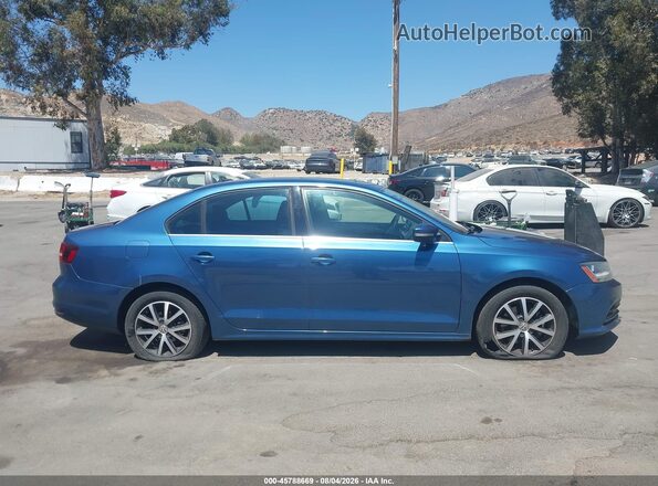 3VWDB7AJXHM338913 2017 VOLKSWAGEN JETTA Blue Սալոնի հետևի տեսք