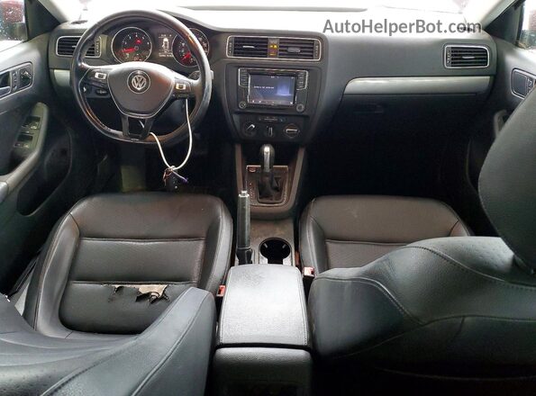 3VWDB7AJXHM339883 2017 VOLKSWAGEN JETTA Burgundy Առջևի վահանակի տեսք