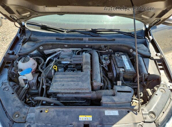3VWDB7AJXHM371376 2017 VOLKSWAGEN JETTA Gray Widok wnętrza z tyłu